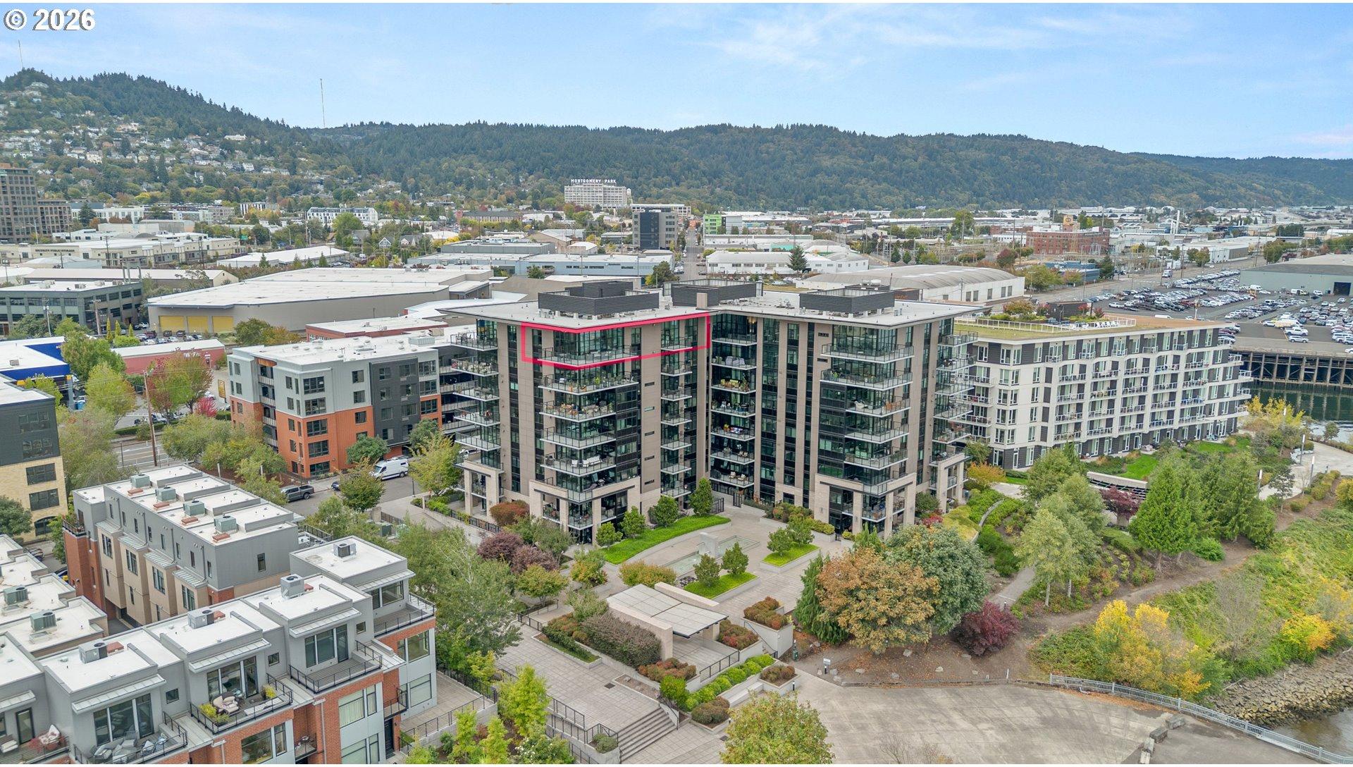 1830 Northwest Riverscape Street, Unit 801 Portland, OR 97209 - Photo 2 of 48 Gallery Image 2