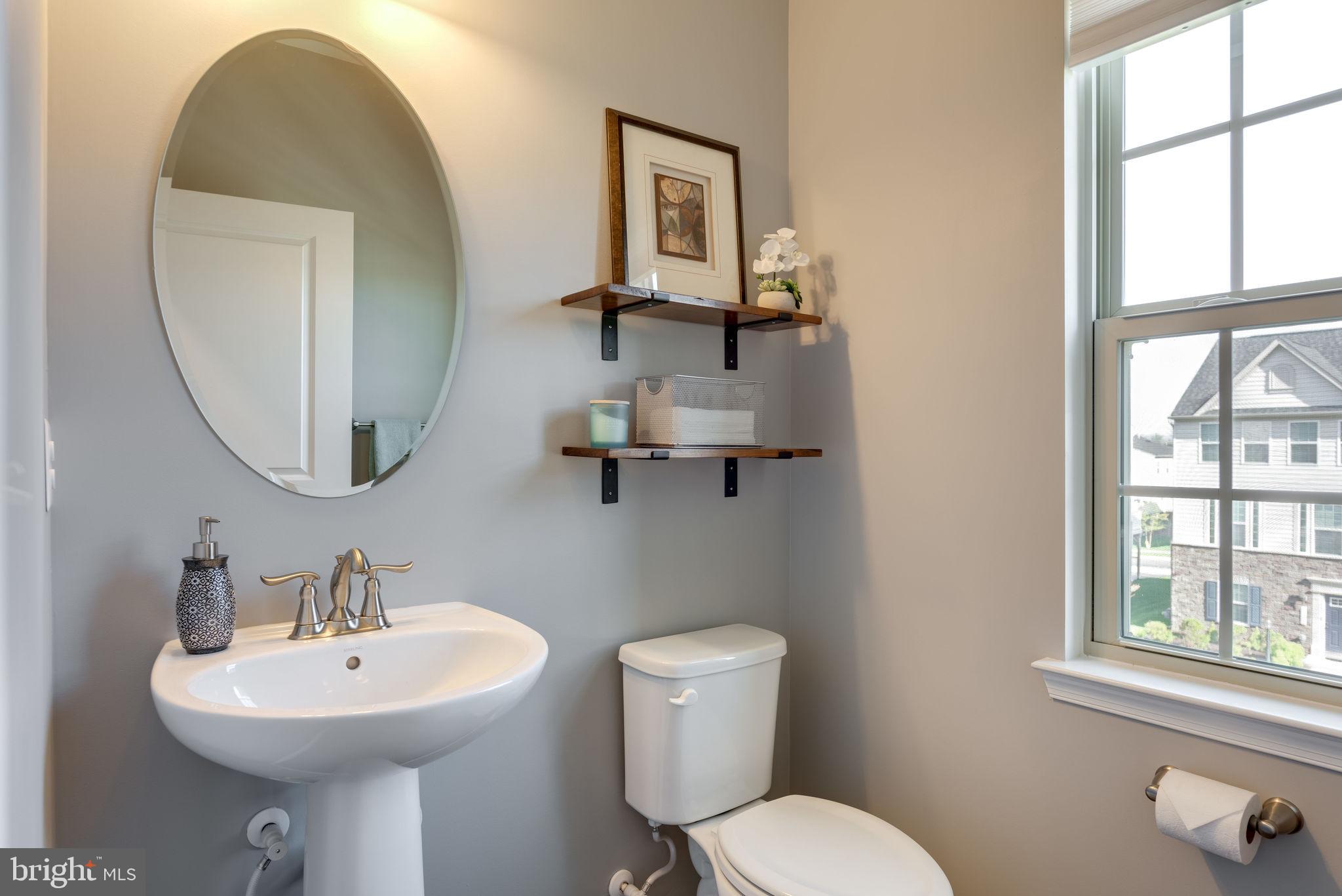 13617 Rockingham Lane Gainesville, VA 20155 - Photo 9 of 57 Special Touches even in the powder room