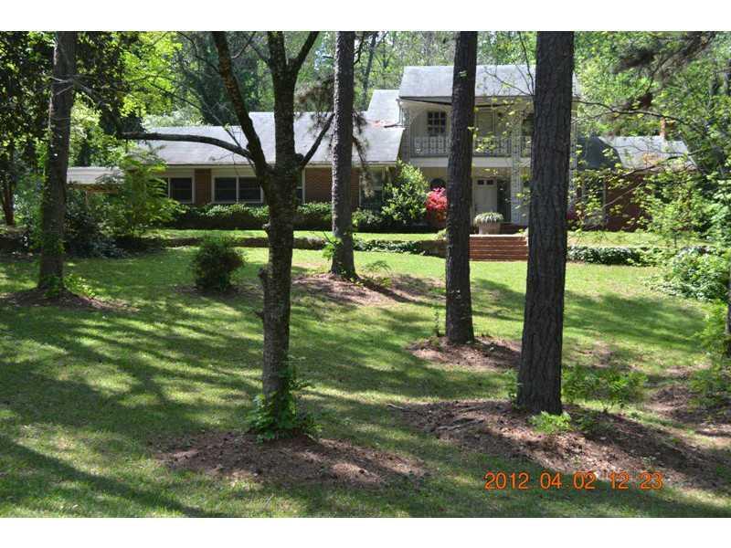 2784 Ben Hill Road Atlanta, GA 30344 - Photo 1 of 1 Exterior Front.