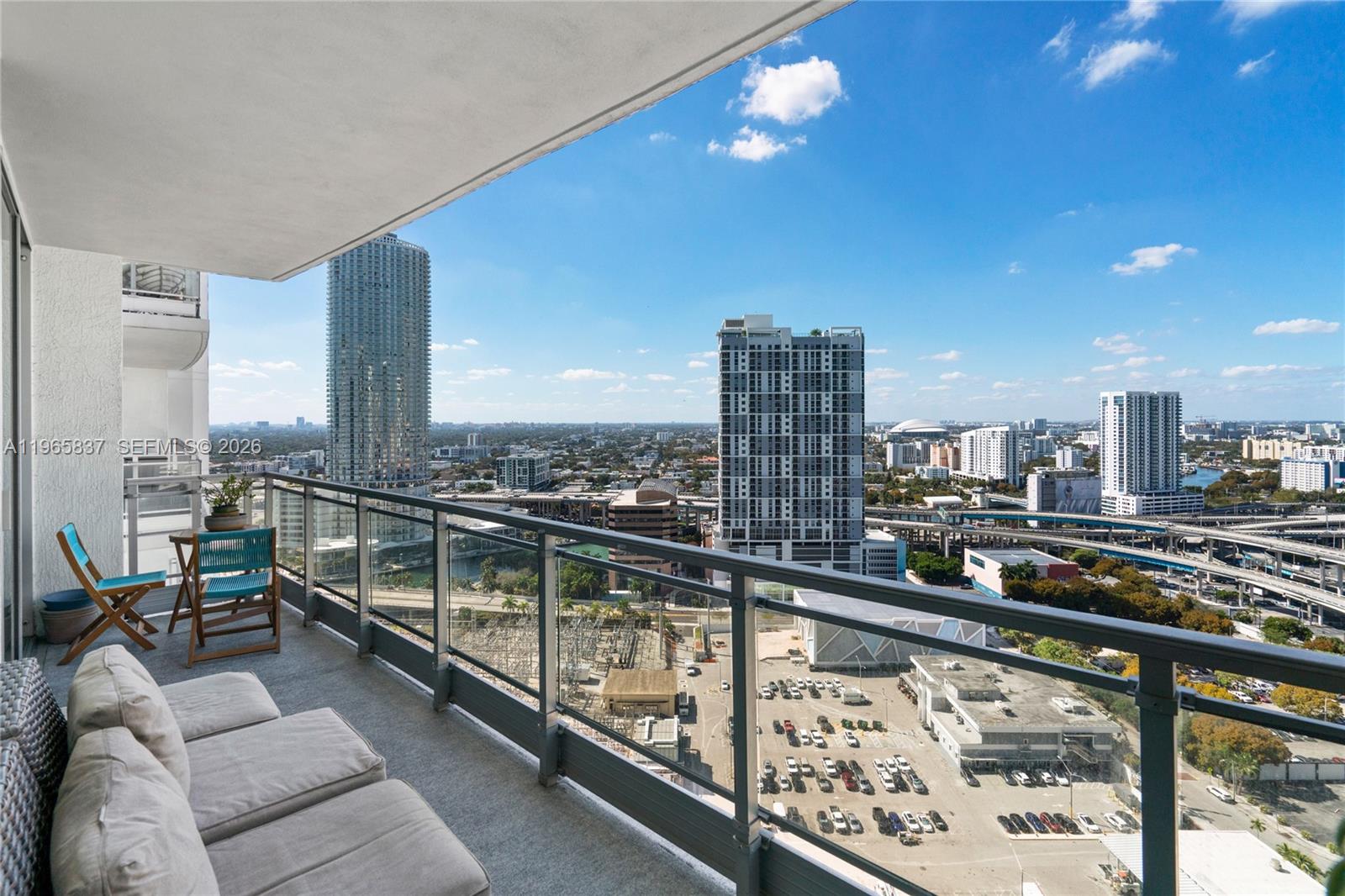 90 Southwest 3rd Street, Unit 2706 Miami, FL 33130 - Photo 31 of 68