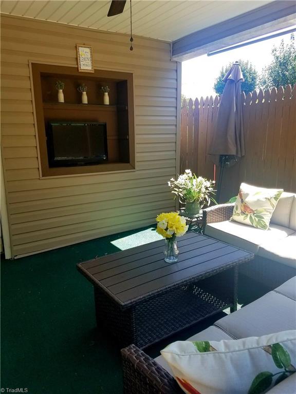 3240 Sourwood Ridge Road Lenoir, NC 28645 - Photo 6 of 25 Relaxing porch, pic 2