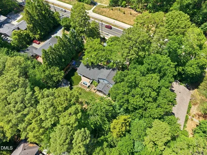 $735,000 | 603 North Estes Drive, Chapel Hill, NC 27514