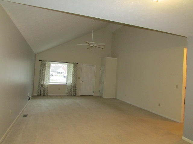 473 Ridgeview Circle East Springfield, OH 45504 - Photo 4 of 19 Gallery Image 4