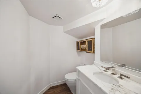 $1,595,000 | 3803 Byron Street, West University Place, TX 77005