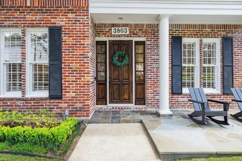 $1,595,000 | 3803 Byron Street, West University Place, TX 77005