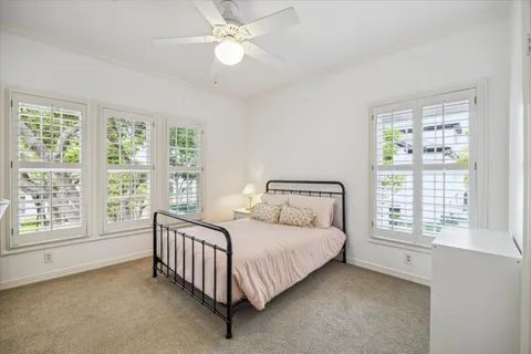 $1,595,000 | 3803 Byron Street, West University Place, TX 77005