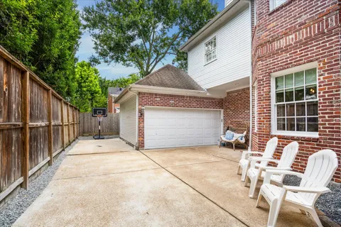 $1,595,000 | 3803 Byron Street, West University Place, TX 77005