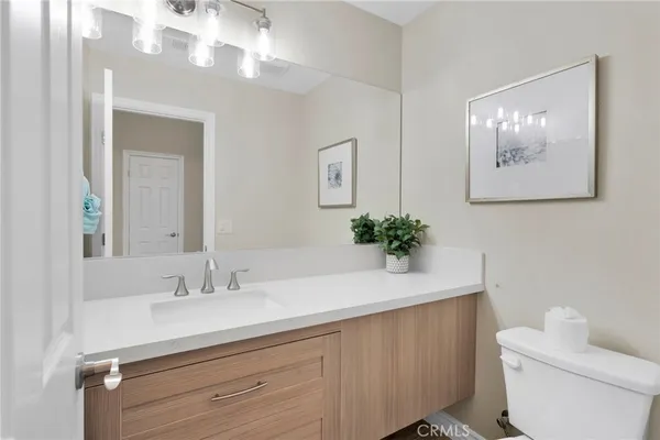 $590,000 | 21960 Ramona, Apple Valley, CA 92307