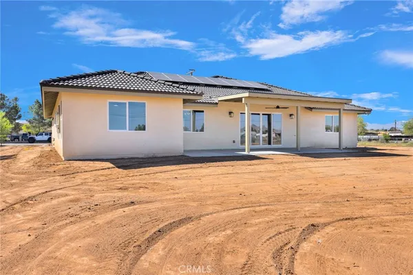 $590,000 | 21960 Ramona, Apple Valley, CA 92307