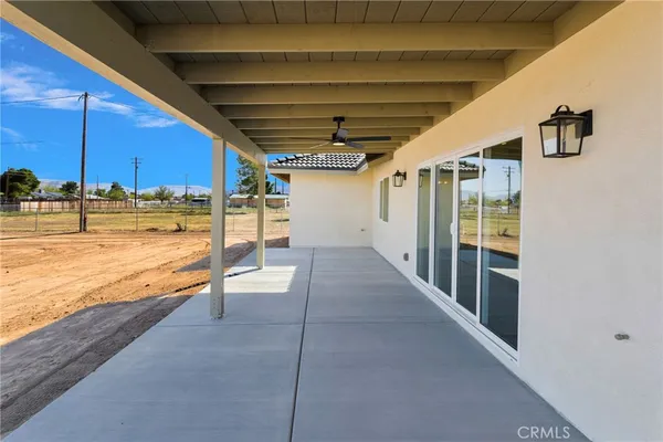 $590,000 | 21960 Ramona, Apple Valley, CA 92307