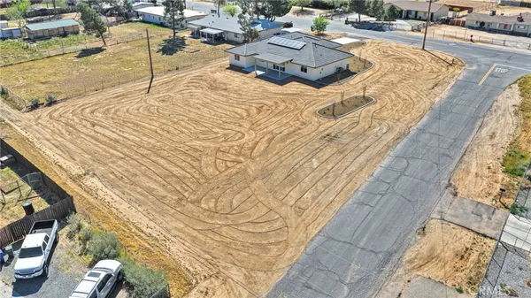 $590,000 | 21960 Ramona, Apple Valley, CA 92307