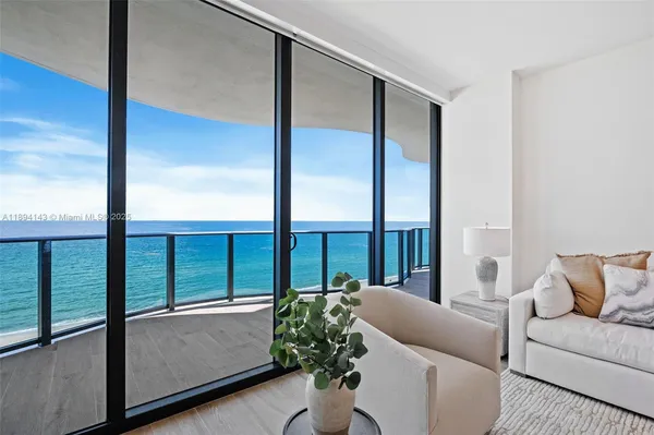 $16,000 | 900 North Ocean Boulevard, Unit 1005, Pompano Beach, FL 33062