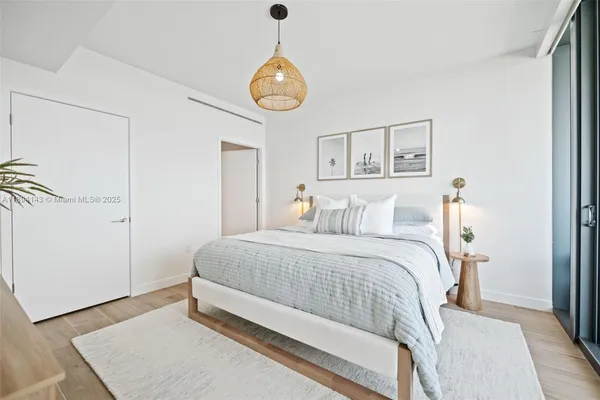 $16,000 | 900 North Ocean Boulevard, Unit 1005, Pompano Beach, FL 33062