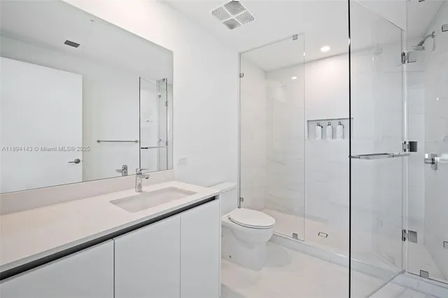 $16,000 | 900 North Ocean Boulevard, Unit 1005, Pompano Beach, FL 33062