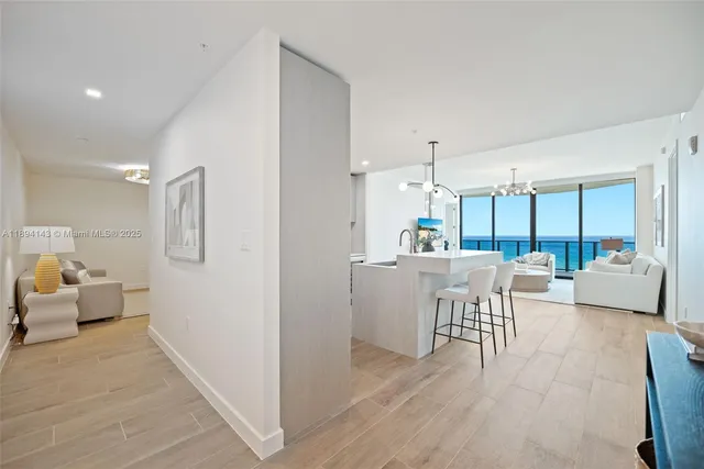 $16,000 | 900 North Ocean Boulevard, Unit 1005, Pompano Beach, FL 33062