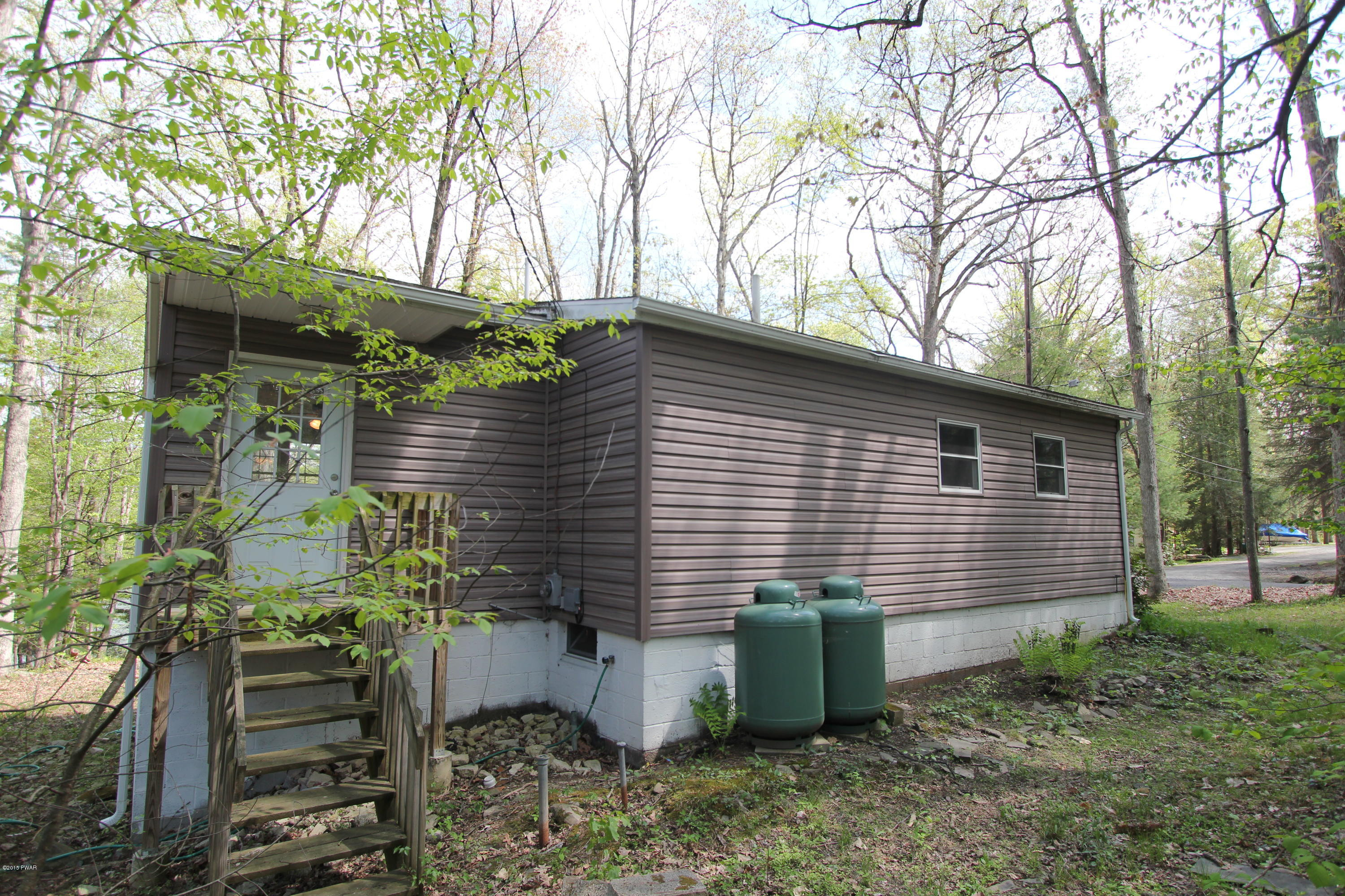 50 Park Road Lakeville, PA 18438 - Photo 4 of 27