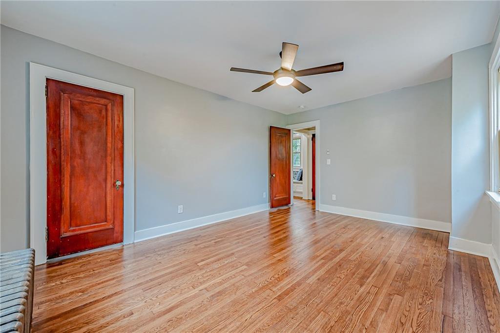 647 Cascade Road Pittsburgh, PA 15221 - Photo 17 of 25 Gallery Image 17
