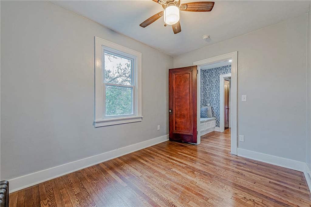 647 Cascade Road Pittsburgh, PA 15221 - Photo 20 of 25 Gallery Image 20