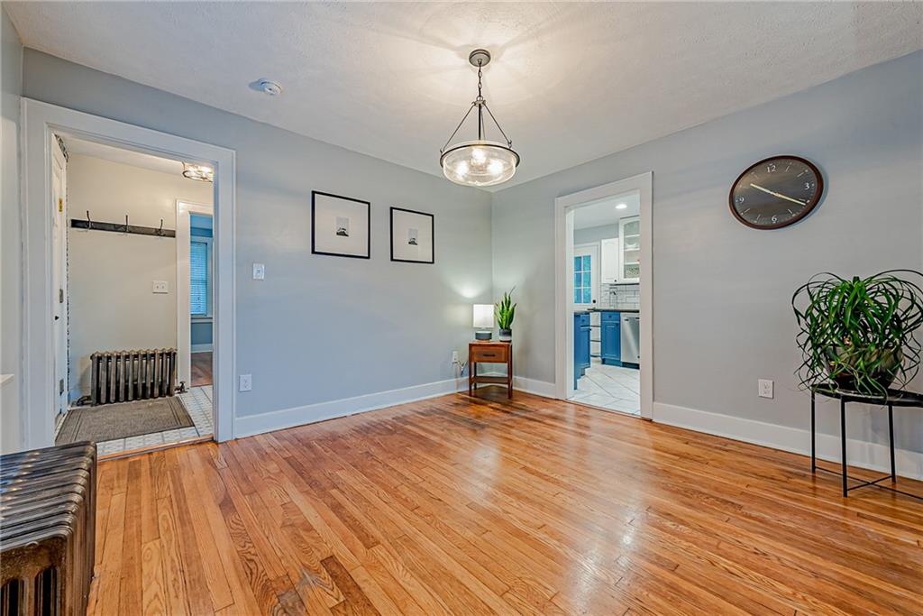647 Cascade Road Pittsburgh, PA 15221 - Photo 5 of 25 Gallery Image 5
