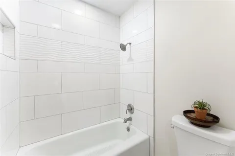 $415,000 | 7119 Boisclair Drive, Lake Charles, LA 70605