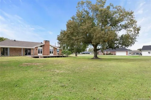 $415,000 | 7119 Boisclair Drive, Lake Charles, LA 70605