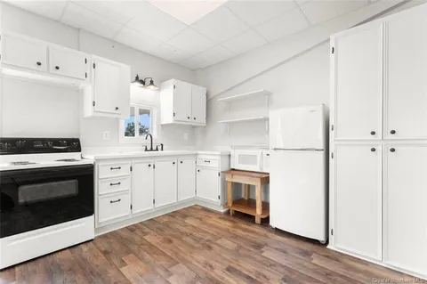 $415,000 | 7119 Boisclair Drive, Lake Charles, LA 70605