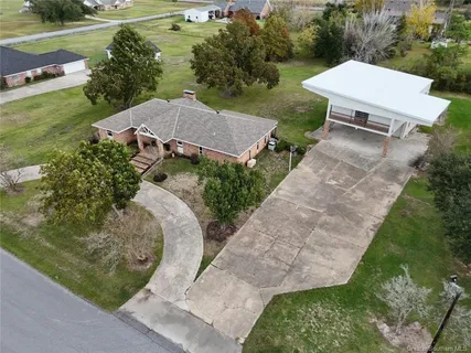 $415,000 | 7119 Boisclair Drive, Lake Charles, LA 70605