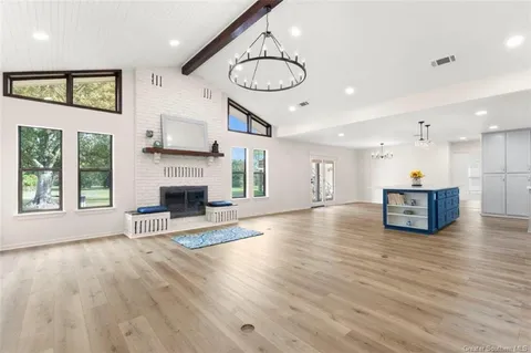 $415,000 | 7119 Boisclair Drive, Lake Charles, LA 70605