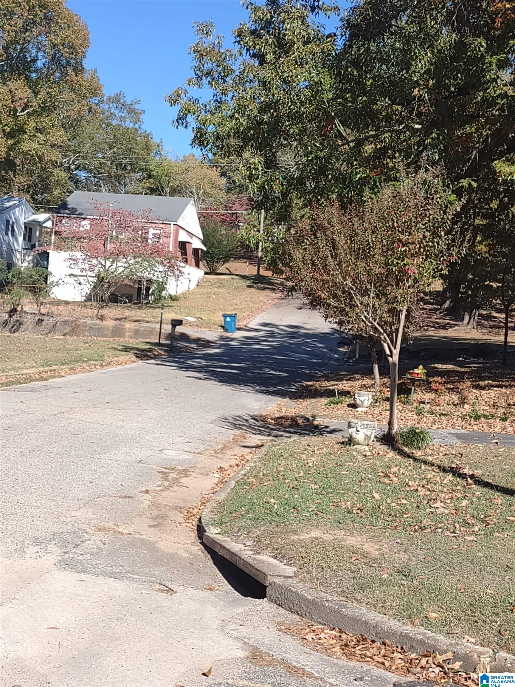 2012 Legrande Avenue Anniston, AL 36207 - Photo 5 of 55