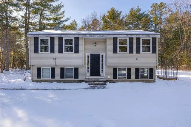 $399,000 | 107 Lower Tarbox Road, Hollis Center, ME 04042