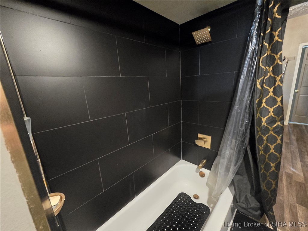 1605 Culbertson Avenue New Albany, IN 47150 - Photo 12 of 42