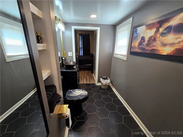 $270,000 | 1605 Culbertson Avenue, New Albany, IN 47150