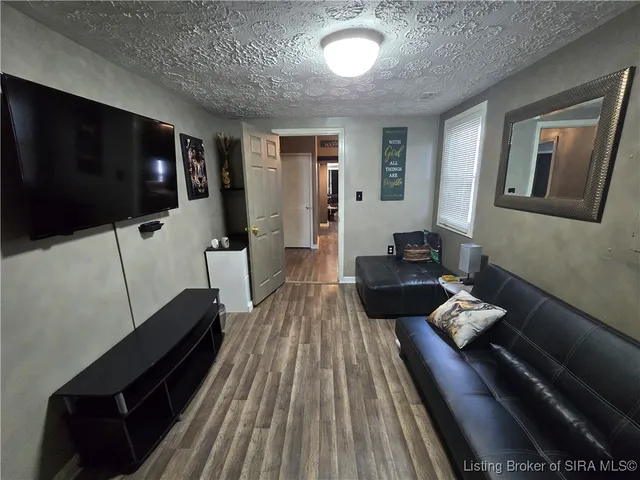 $270,000 | 1605 Culbertson Avenue, New Albany, IN 47150