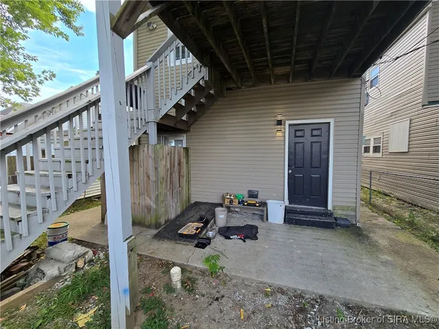 $270,000 | 1605 Culbertson Avenue, New Albany, IN 47150