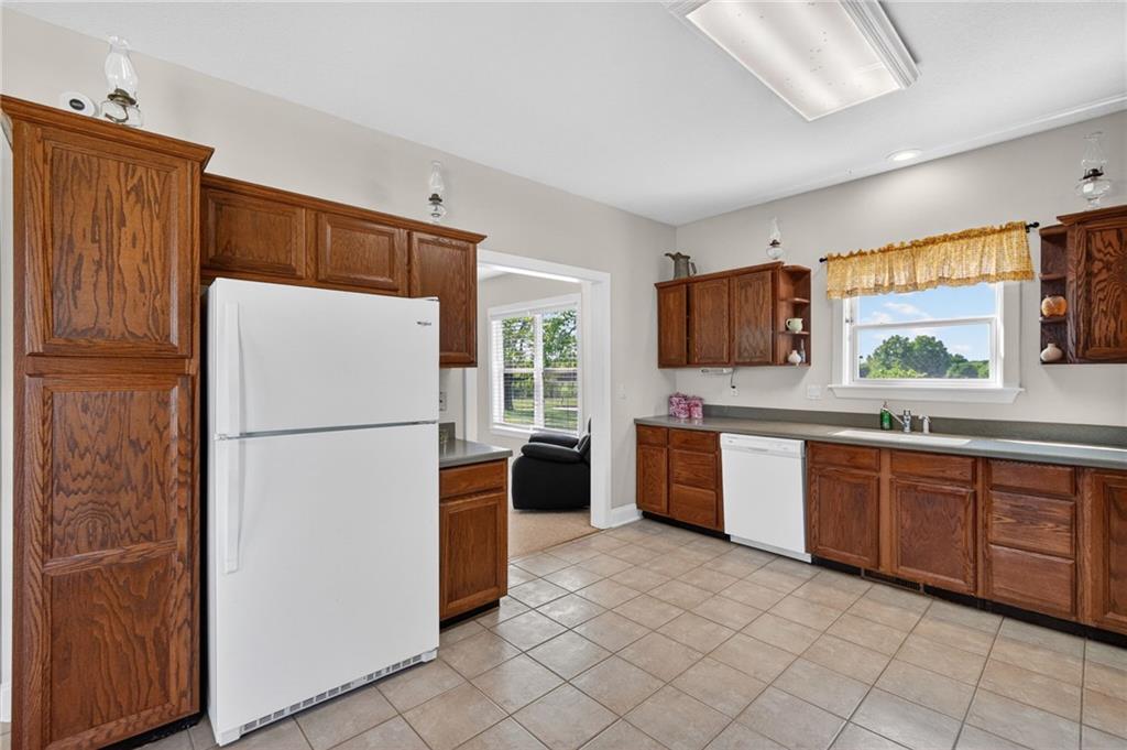 214 Northwest 361st Road Warrensburg, MO 64093 - Photo 15 of 71
