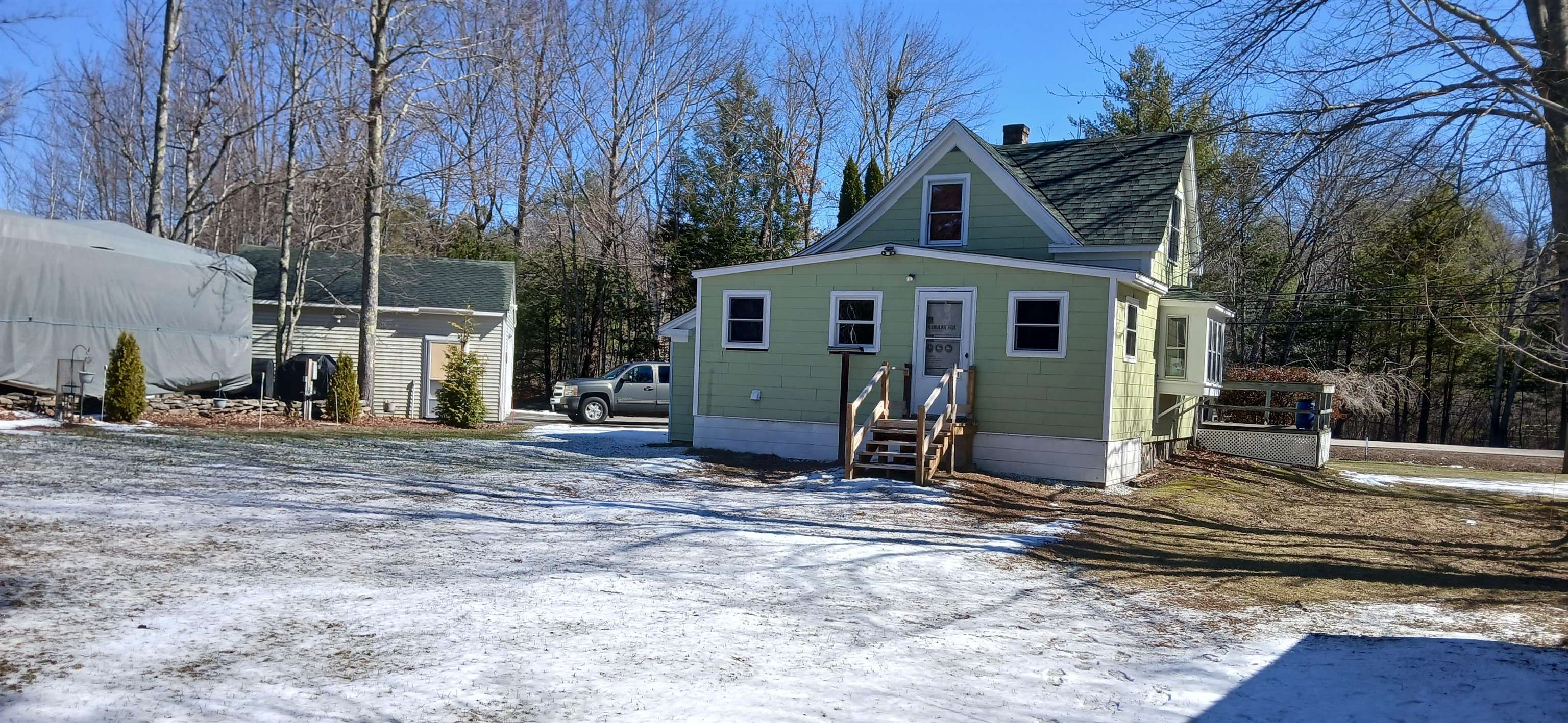 229 Salmon Falls Road Rochester, NH 03868 - Photo 31 of 32