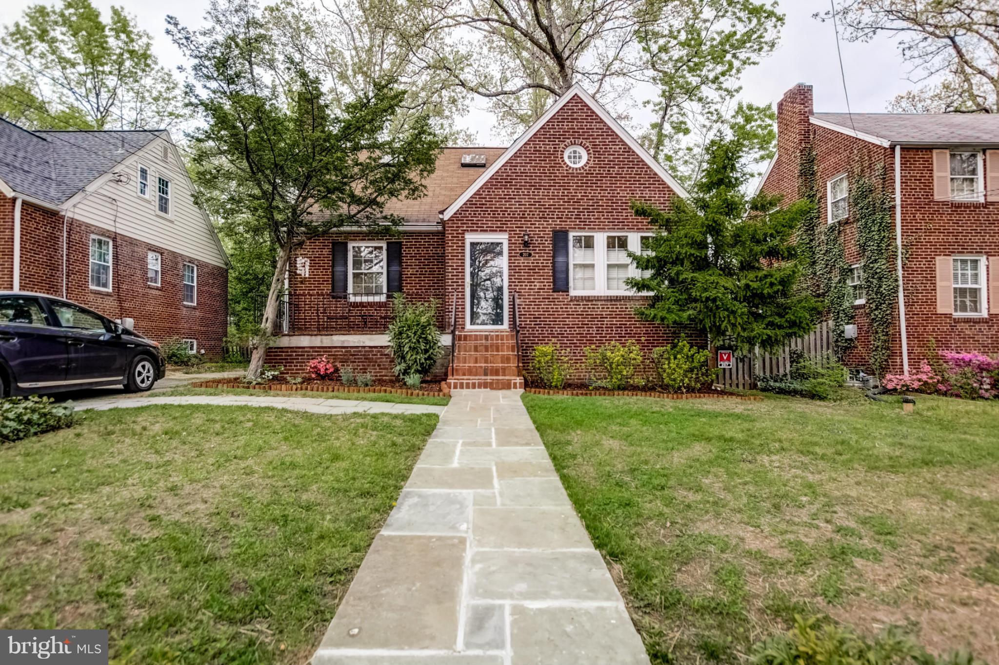 207 Hartwell Road Silver Spring, MD 20901 - Photo 29 of 30 Exterior (Front)
