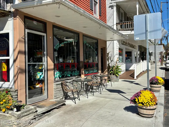 $215,000 | 289 Main Street, Nicholson, PA 18446