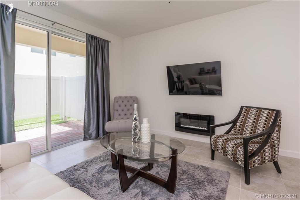 9499 Southwest Merlin Court Stuart, FL 34997 - Photo 8 of 36 Gallery Image 8