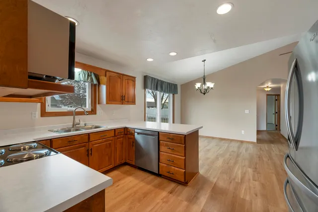 $399,900 | 1225 Drews Drive, De Pere, WI 54115