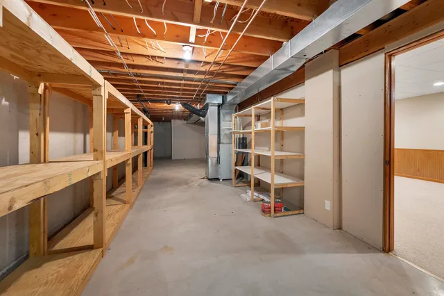 $399,900 | 1225 Drews Drive, De Pere, WI 54115