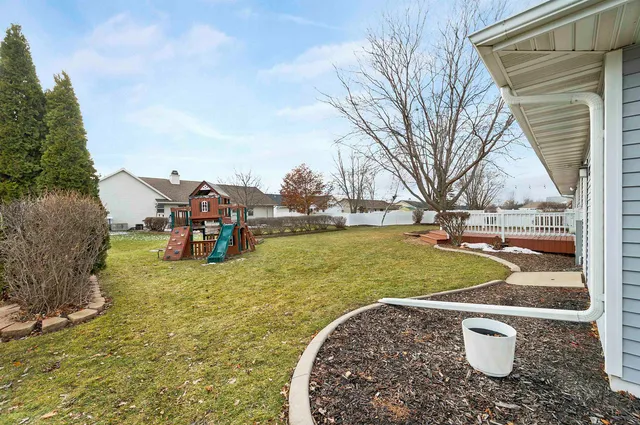 $399,900 | 1225 Drews Drive, De Pere, WI 54115