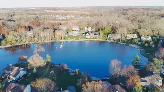 $650,000 | 720 Tulip Circle, Island Lake, IL 60042