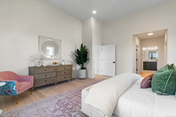 $944,900 | 25 Summertime Circle, Stonington, CT 06379