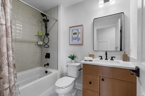 $944,900 | 25 Summertime Circle, Stonington, CT 06379