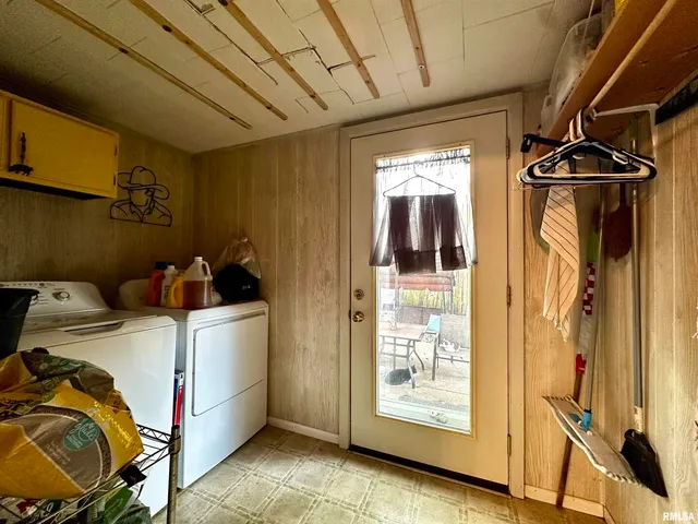 $63,000 | 305 West Lincoln Street, Harrisburg, IL 62946