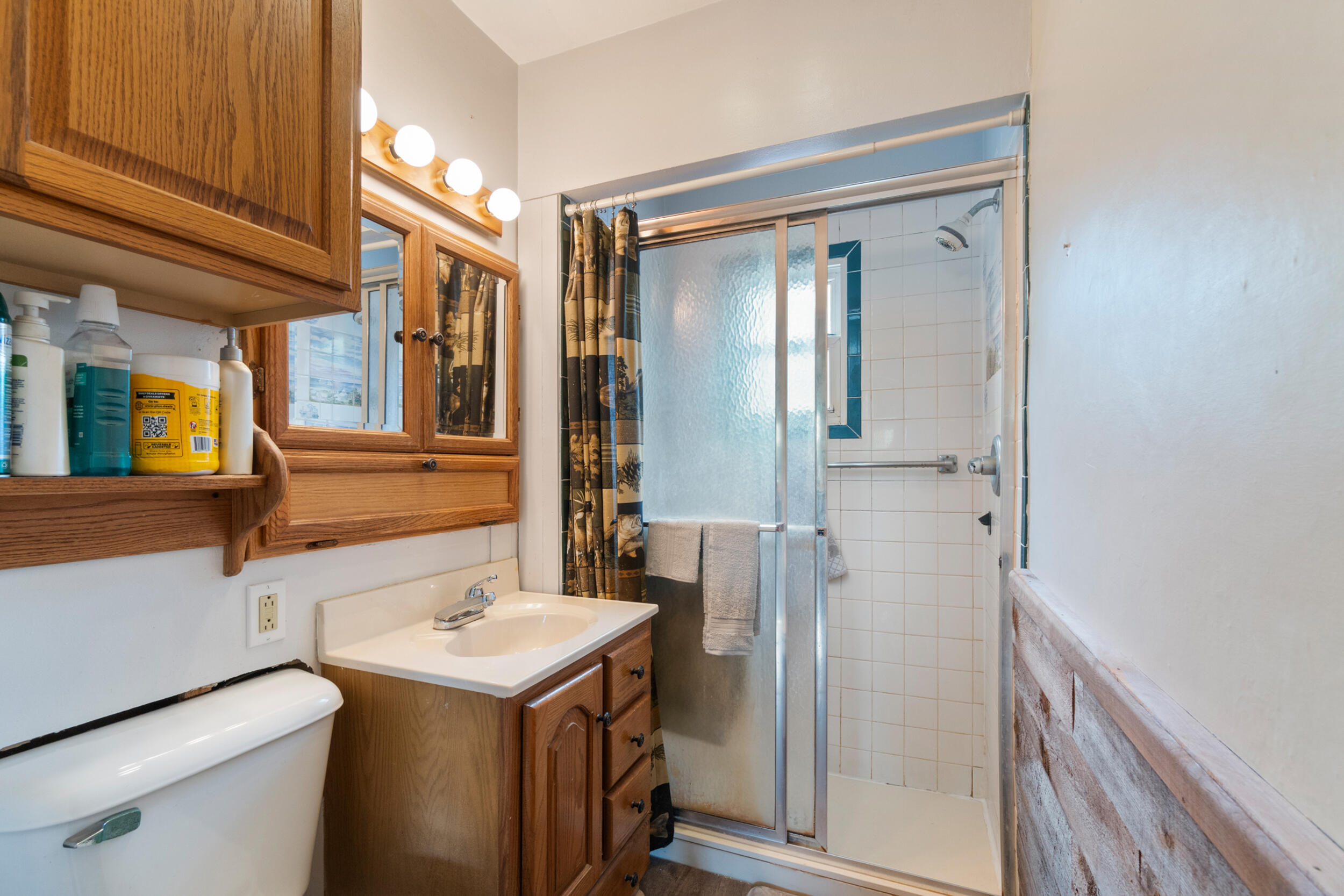 142 Maple Road Michigan Center, MI 49254 - Photo 16 of 57 Bathroom
