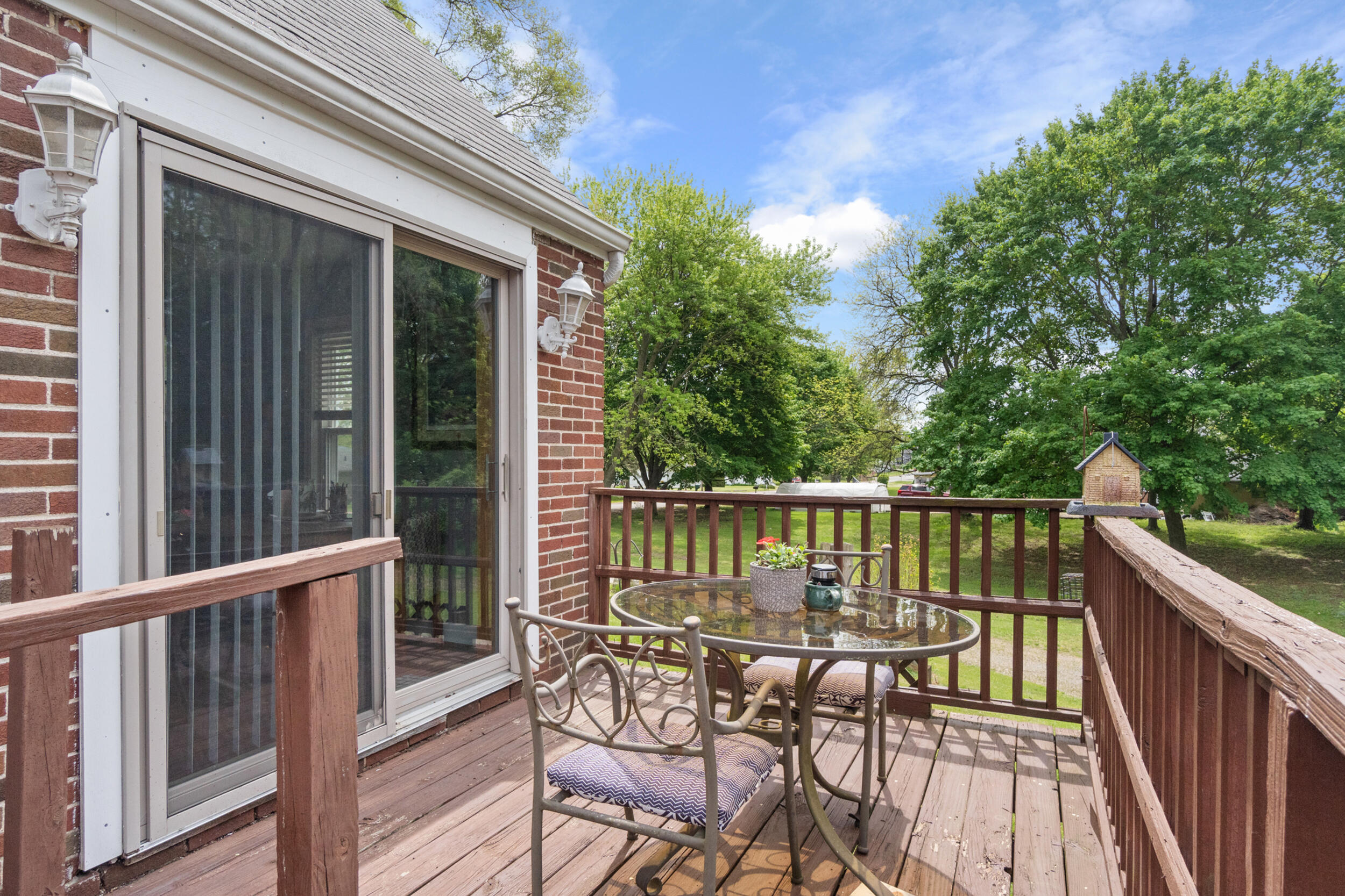 142 Maple Road Michigan Center, MI 49254 - Photo 27 of 57 Deck from Dining Entry