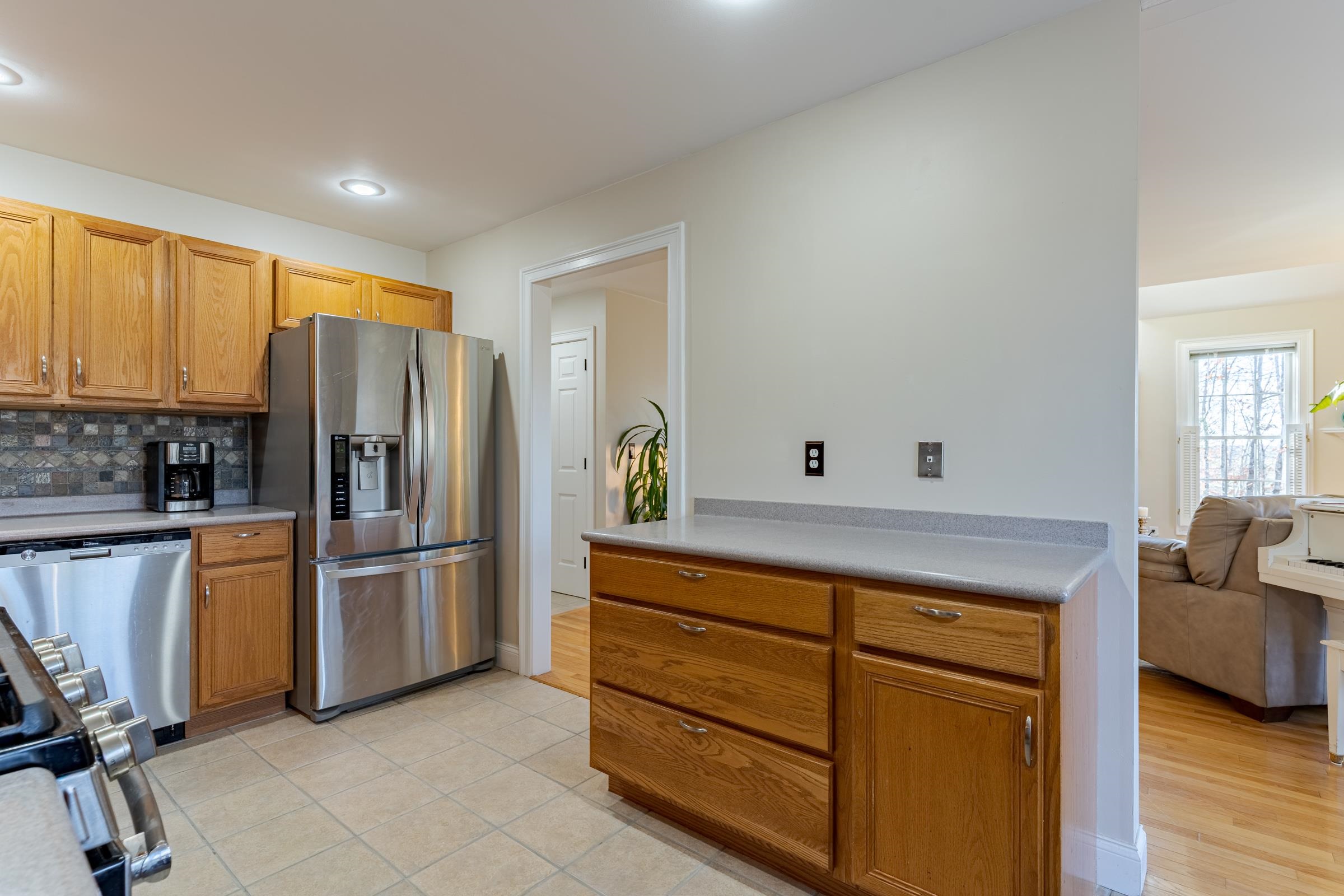 24 Lilac Lane Newmarket, NH 03857 - Photo 15 of 41