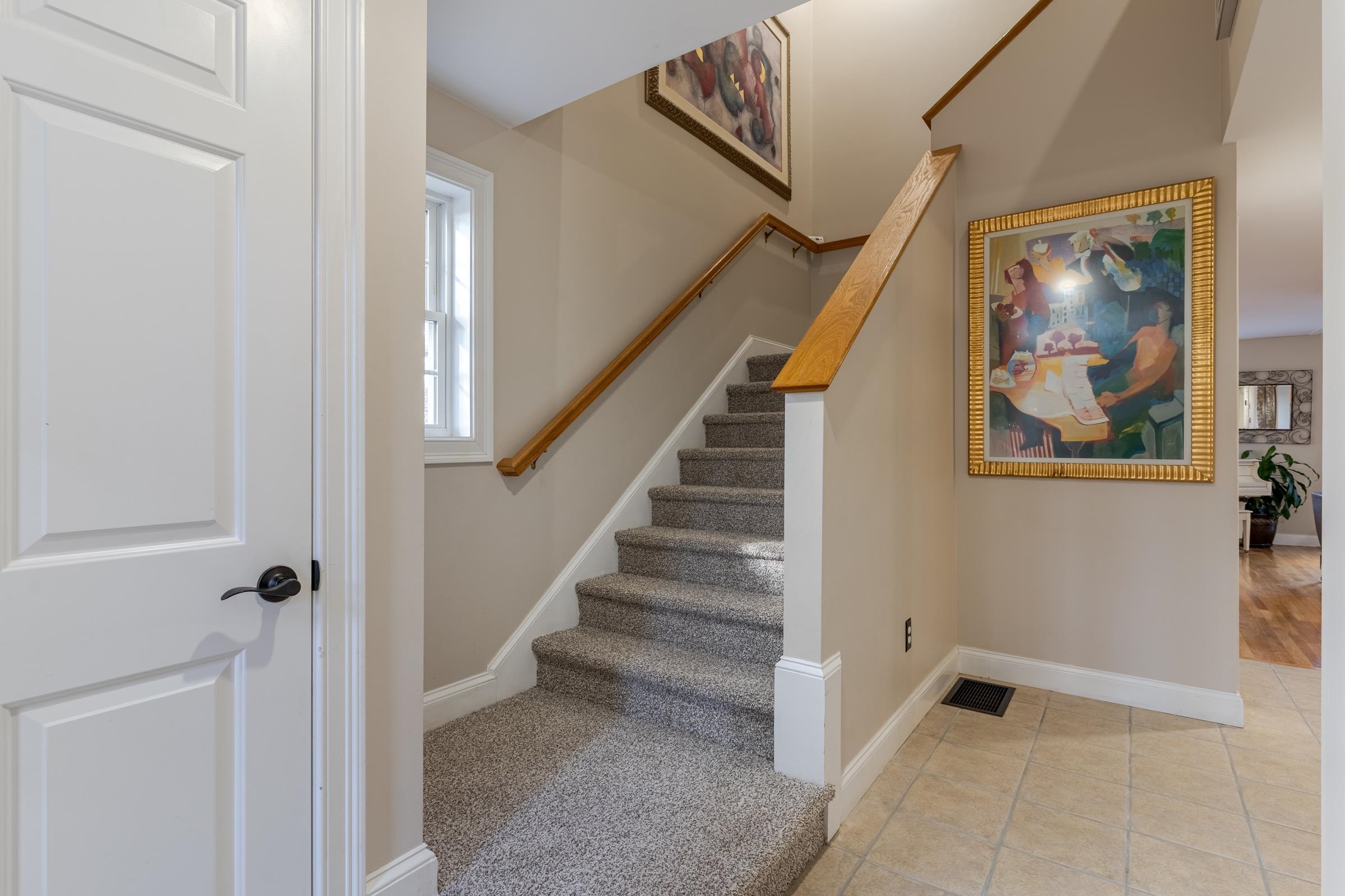 24 Lilac Lane Newmarket, NH 03857 - Photo 5 of 41